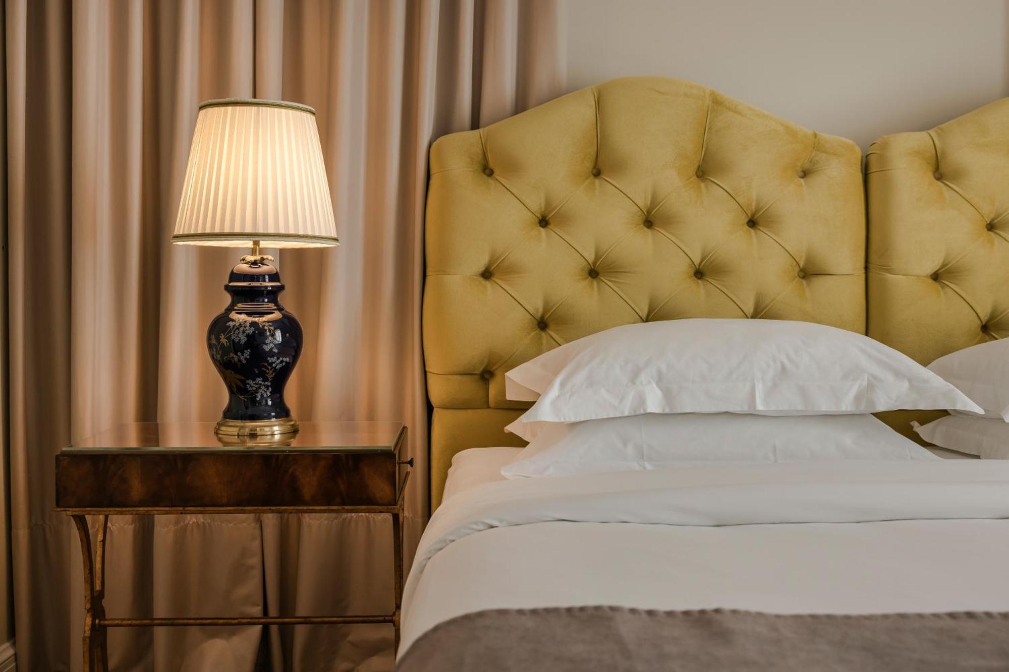 Noble Suites Athen Eksteriør bilde