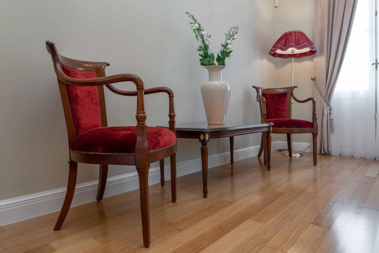 Noble Suites Athen Eksteriør bilde